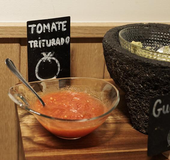 A breakfast featuring local and artisanal products